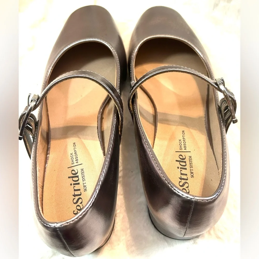 Life Stride Metallic Pewter buckle strap Mary Jane flat women’s size 7M - Picture 6 of 13